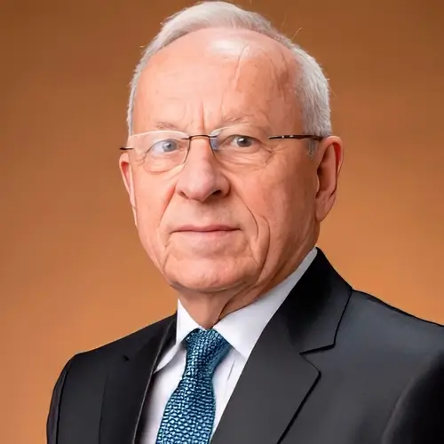 dr. András Lukács